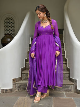 Urbanstree - Gopi Kurta with Pant and Dupatta (Set of 3)