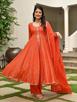 Urbanstree - Yashoda Kurta with Pant and Dupatta (Set of 3)