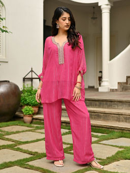 Urbanstree - Aadhya Co-Ord (Set of 2)