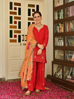 Urbanstree - Tarini Kurta with Pant and Dupatta (Set of 3)