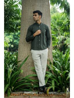 JAVINISHKA - Premium Olive Cotton Linen Regular Fit Solid Shirt