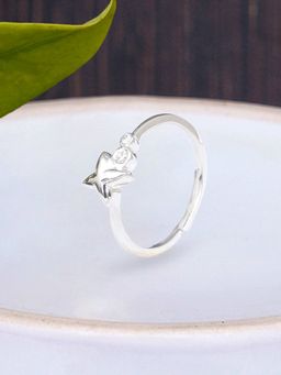 Karatcart - KUNUZ by 925 Sterling Silver Star Shape Adjustable Ring for Women