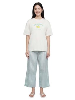 R&B - Off White Printed Women T-Shirt and Pyjama