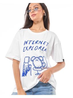 Bewakoof - Women's White Internet Explorer Graphic Printed Oversized T-shirt