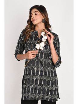 Do Dhaage - Geometric Printed Black Kurti