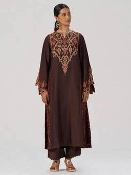 Ganga Fashions - Women'S Bemberg Printed Brown Kurta with Pant