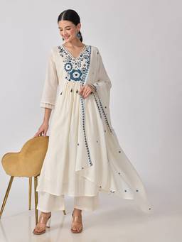 SHOWOFFFF - Women'S Cotton Floral Off White Anarkali Kurta with Palazzo and Dupatta
