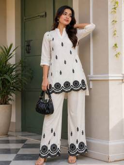 TWINS LADY - Women'S Cotton Embroidered Cream Tunic and Palazzo
