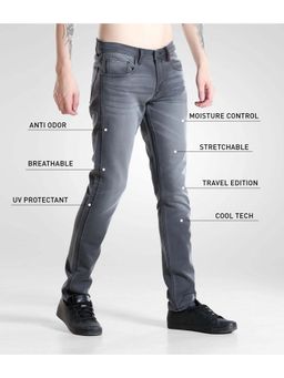 TURMS - Men Cool Tech Anti Odor UV Protectant Travel Edition Denim Grey Jeans