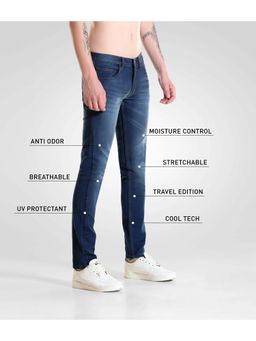 TURMS - Men Cool Tech Anti Odor UV Protectant Travel Edition Denim Blue Jeans