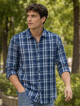Nobero - Men Navy Blue Checks Regular Fit Shirt