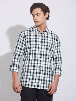 Being Human - Black Regular Fit Collar Checks Shirt