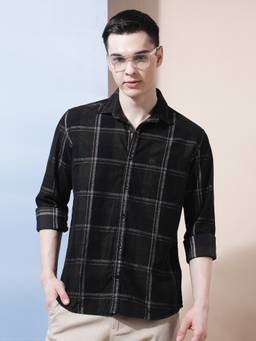 CRIMSOUNE CLUB - Men Black Checks Corduroy Shirt