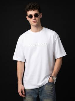 VEIRDO - Men White Typography Cotton Oversized T-shirt