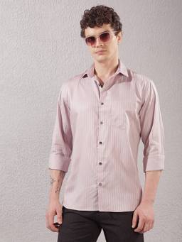 CRIMSOUNE CLUB - Men Light Purple Vertical Stripes Cotton Shirt