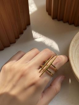 Niska - Golden Anti Tarnish Adjustable Ring