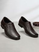 Brown color option, Currently selected