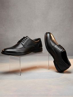 LIBERTY - Black Leather Pair Of Derbies