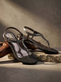 LIBERTY - Black Pu Pair Of Sandals