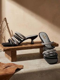 LIBERTY - Black Pu Spool Pair Of Heels