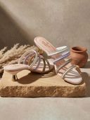 Cream color option, Currently selected