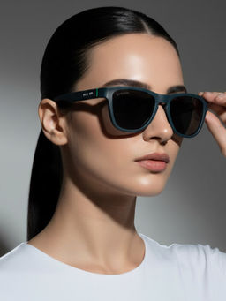 ROYAL SON - Black Polarized Cooling Chasma for Unisex