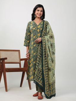 Janasya - Womens Green Cotton Batik Straight Kurta with Pant and Dupatta (Set of 3)