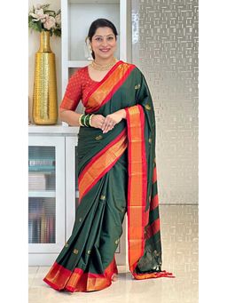 A S CREATION - Cotton Silk Kanchipuram Green Saree with Unstitched Blouse
