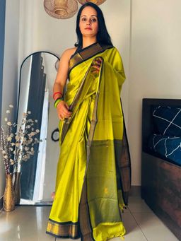 A S CREATION - Cotton Silk Kanchipuram Green Saree with Unstitched Blouse