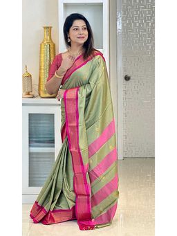 A S CREATION - Cotton Silk Kanchipuram Green Saree with Unstitched Blouse