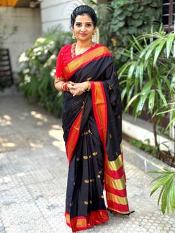 A S CREATION - Cotton Silk Kanchipuram Black Saree with Unstitched Blouse