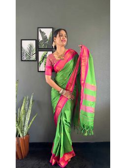 A S CREATION - Cotton Silk Kanchipuram Green Saree with Unstitched Blouse
