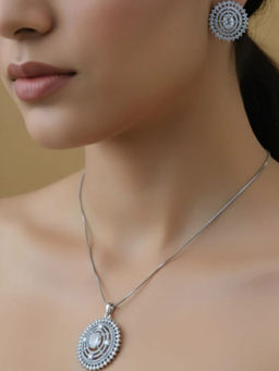 ZEVARLY - Ad Pendant High Quality Premium Polish Necklace with Earrings White