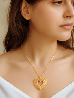 ZEVARLY - Ad Pendant Beautiful Heart Premium Polish Shaped Necklace