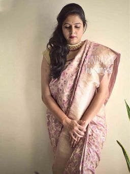 Sundarii - Floral Banarasi Handwoven Silk Saree Without Blouse