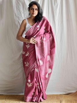Sundarii - Berry - Dabu Cotton Saree Without Blouse