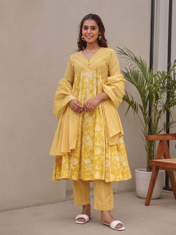 EKOHUM - Yellow Floral Printed Mulmul Embroidered Kurta Pant Dupatta Set With Lace Detail