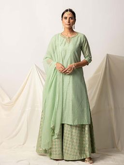 EKOHUM - Green Silk Chanderi Kurta Lehenga With Doriya Dupatta