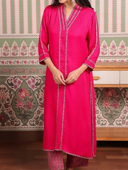 EKOHUM - Pink Cotton Twill Kurta With Printed Cotton Pant