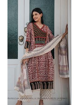 Ethnic Elements - Raangini Embroidered Bagh Print Cotton Kurta with Pant and Dupatta