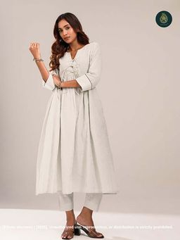 Ethnic Elements - Stitched Cotton Chalk Whisper Kurta With Pant