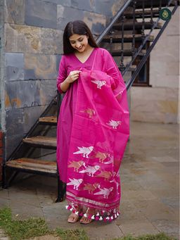 Ethnic Elements - Stitched Kurta And Bottom With Dupatta Suit Set - Magenta Pink And Jamdani
