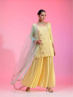 Kudi Pataka Designs - Gulabo/Ya Kurta with Sharara and Dupatta
