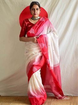 Sundarii - Lal Paar Jamdani Mul Jamdani Saree Without Blouse