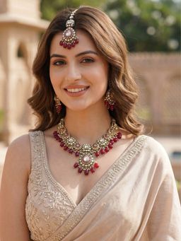 Karatcart - Designer Gold-Plated Red Beads Kundan Bridal Jewellery Set for Women