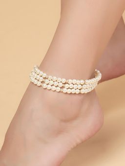 Karatcart - Elegant Triple Layer Pearl Anklet with Gold Accents for Women