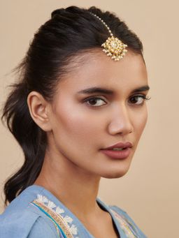 Curio Cottage - Drops of Pearls Maang Tikka White