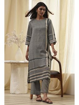 Biba - Women Black Viscose Blend Straight Printed Kurta with Pant (Set of 2)