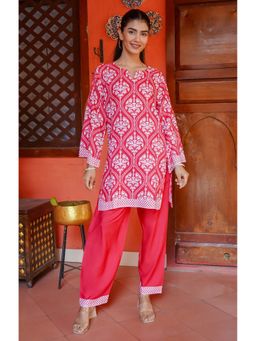 HOUSE OF KARI - Printkari Muslin Strawberry Red Co-Ord (Set of 2)