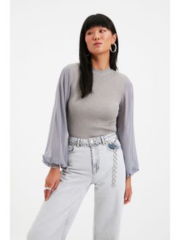 Trendyol - Gray Comfortable Fit Solid-plain Round Neck Top